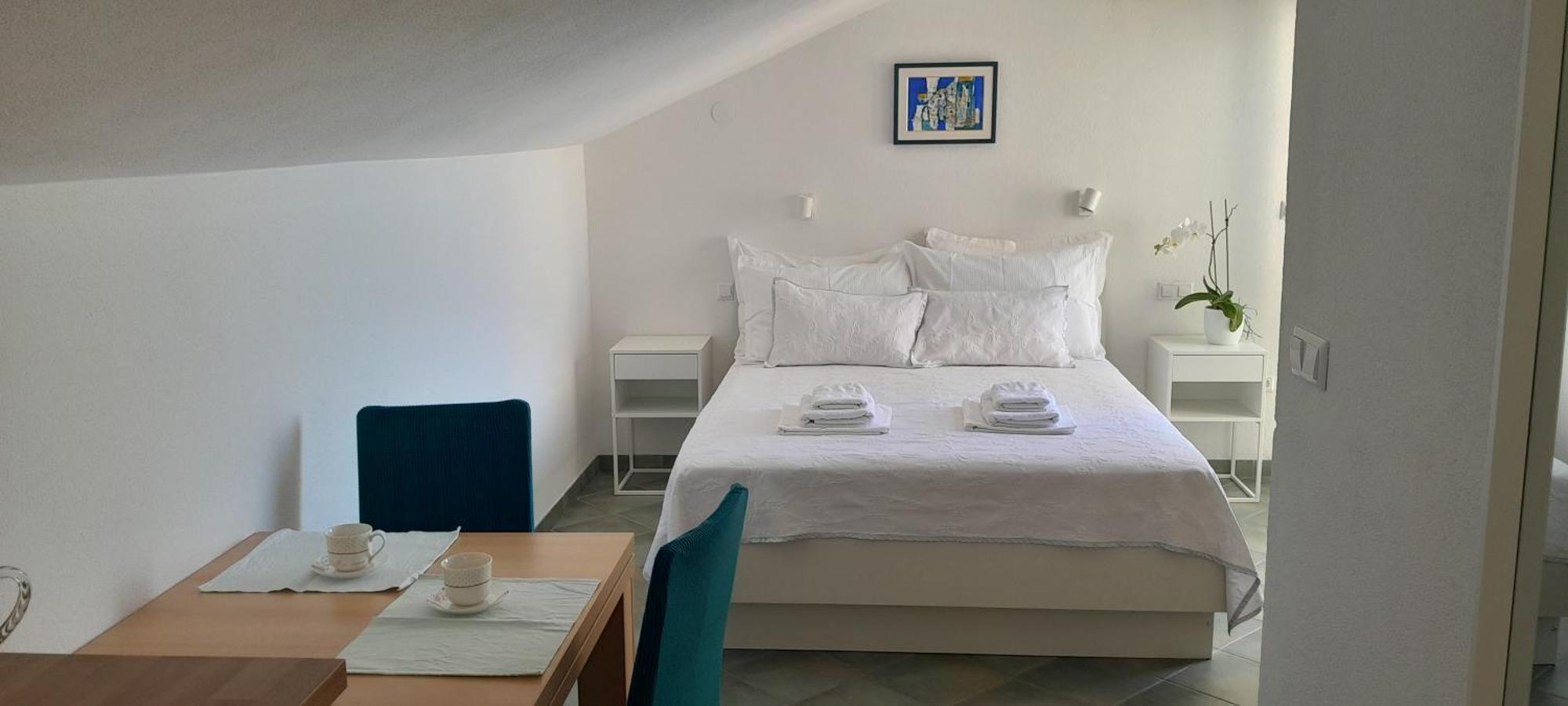 Feelhvar Along Bluelagoon Beach Хвар Номер фото